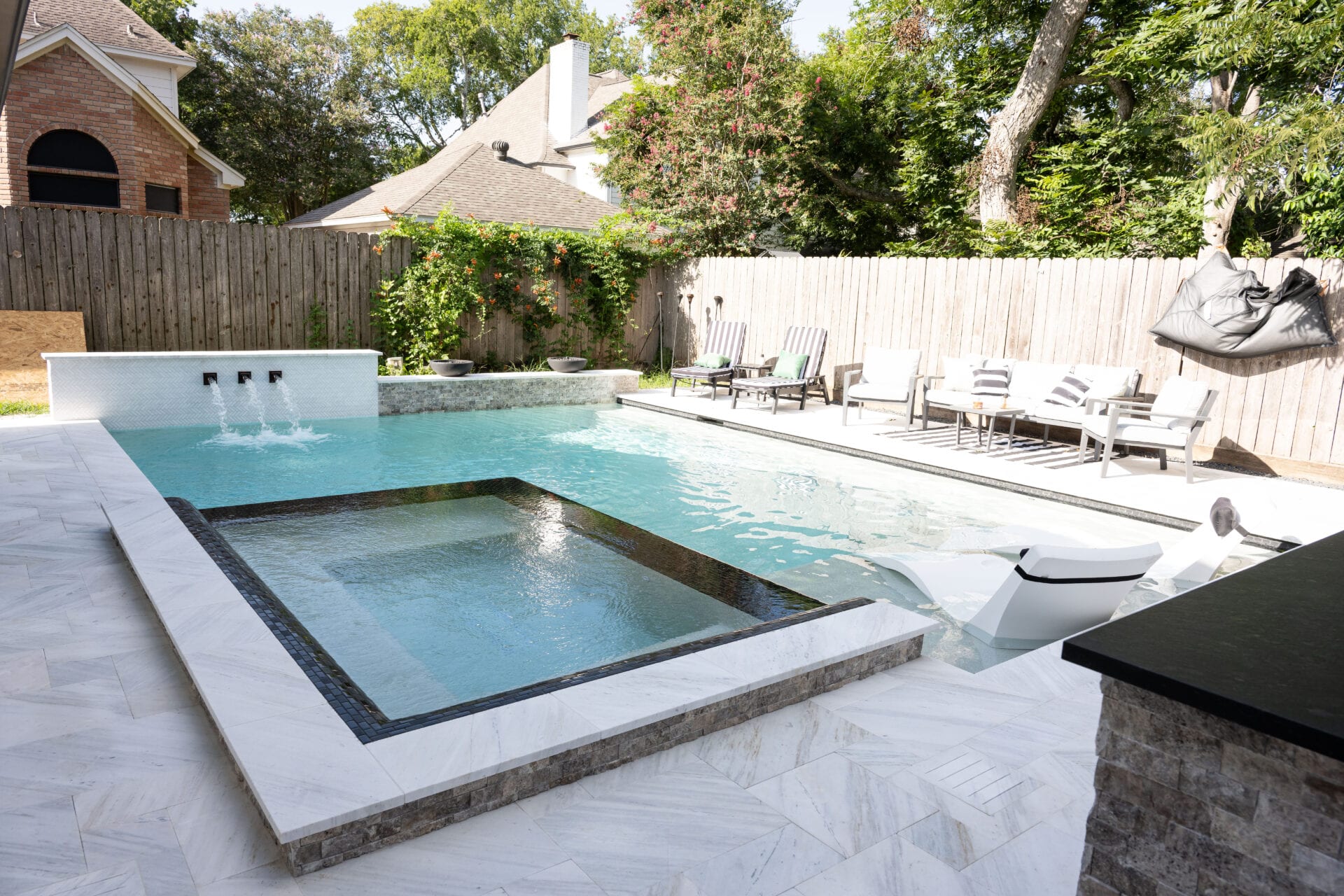 Natural Stone Paver: Marble <strong>Bianco Sivec</strong>