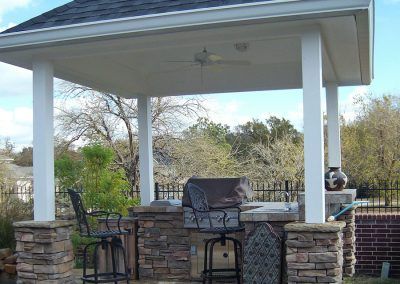 Outdoor Kitchens