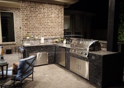 Outdoor Kitchens