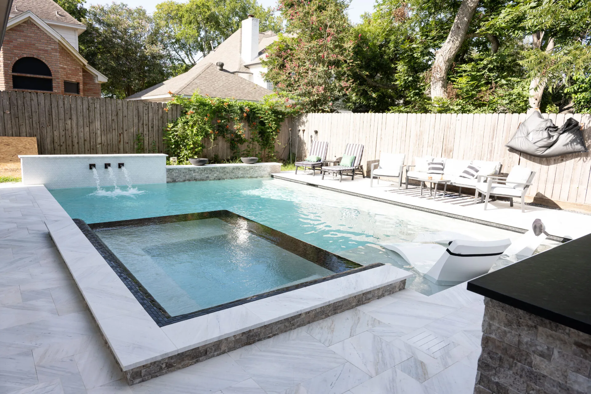 Natural Stone Paver: Marble <strong>Bianco Sivec</strong>