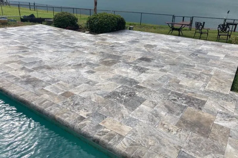 Natural Stone Paver: Travertine <strong>Silver</strong>