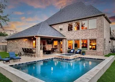 Swimming Pools & Spas